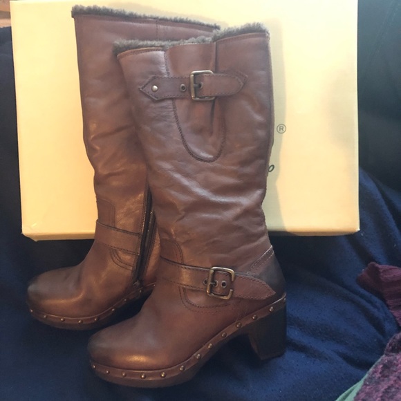 🤎 Beautiful Brown, Fur-lined, SpringStep Boots 🤎 - Picture 5 of 15